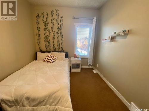 31 701 Mcintosh Street E, Swift Current, SK - Indoor Photo Showing Bedroom