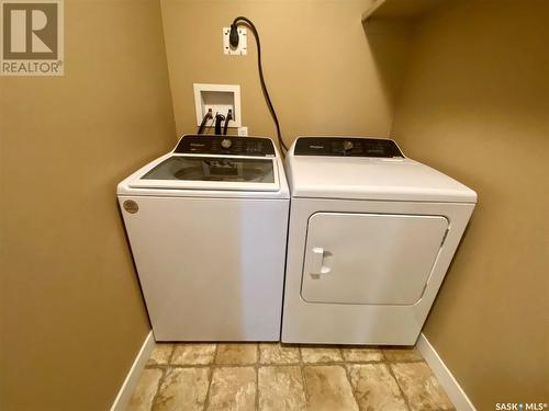 31 701 Mcintosh Street E, Swift Current, SK - Indoor Photo Showing Laundry Room