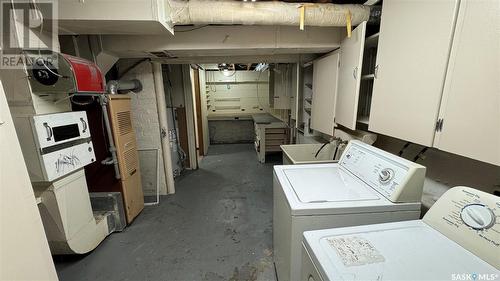 761 4Th Street E, Prince Albert, SK - Indoor Photo Showing Laundry Room