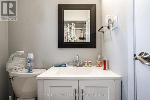 32 - 1440 Garth Street, Hamilton, ON - Indoor Photo Showing Bathroom