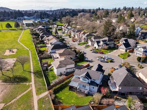 4249 Oakview Pl, Saanich, BC - Outdoor With View
