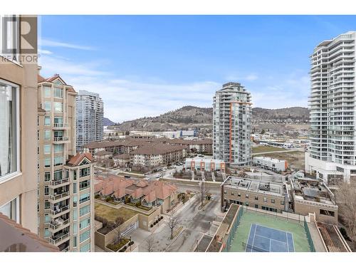 1160 Sunset Drive Unit# 1502, Kelowna, BC - Outdoor With Facade