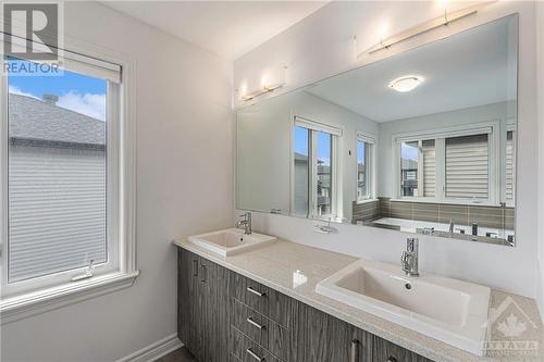 Ensuiite double vanity - 184 Crevasse Road S, Ottawa, ON - Indoor Photo Showing Bathroom