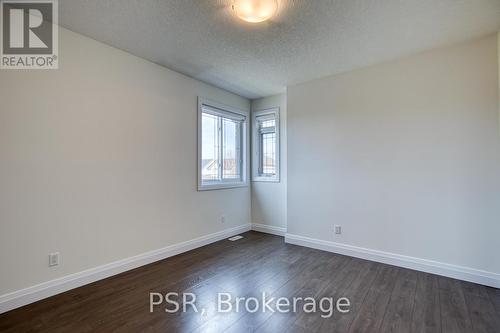 465 Thomas Slee Dr, Kitchener, ON - Indoor Photo Showing Other Room