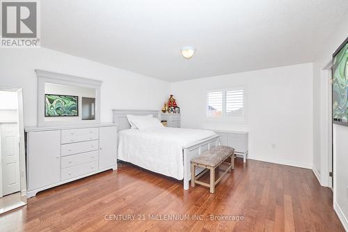 4444 Saw Mill Dr, Niagara Falls, ON - Indoor Photo Showing Bedroom