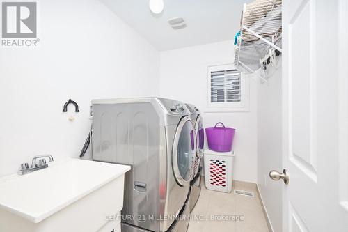 4444 Saw Mill Dr, Niagara Falls, ON - Indoor Photo Showing Laundry Room
