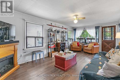 18 Third St, Kawartha Lakes, ON - Indoor Photo Showing Living Room With Fireplace