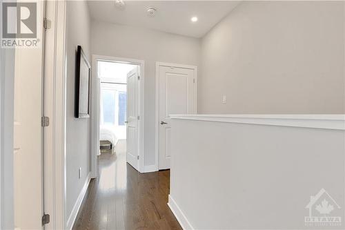 606 Terravita Private, Gloucester, ON - Indoor Photo Showing Other Room