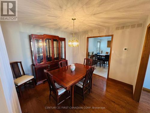 63 Golfdale Crescent, London, ON - Indoor Photo Showing Dining Room