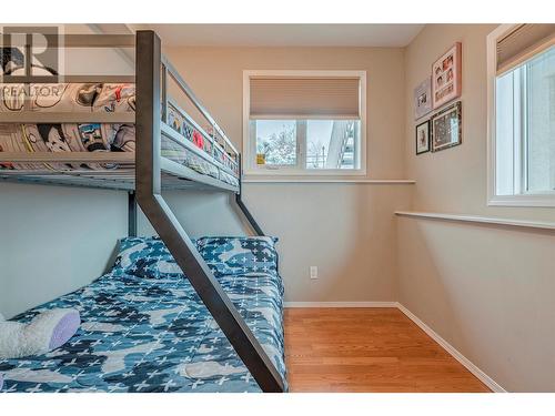 9474 Buchanan Road, Coldstream, BC - Indoor Photo Showing Bedroom