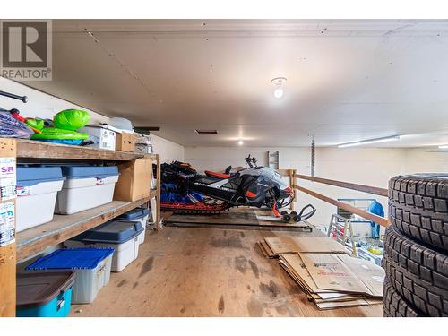 1312 Maier Road, Sicamous, BC - Indoor Photo Showing Garage