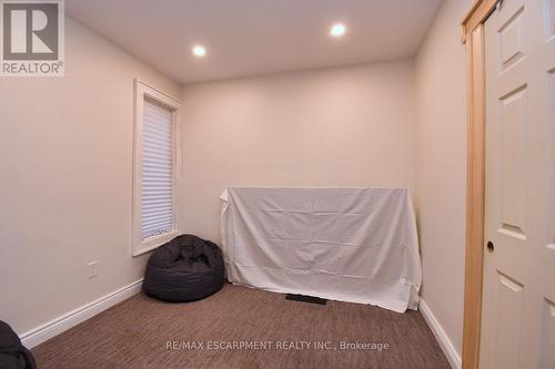 148 Crosthwaite Ave N, Hamilton, ON - Indoor Photo Showing Other Room