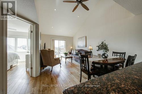#24 -175 Ingersoll St N, Ingersoll, ON - Indoor Photo Showing Dining Room