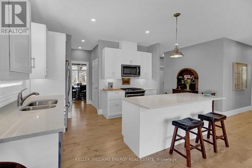 59 Pineridge Dr, Prince Edward County, ON - Indoor Photo Showing Kitchen With Double Sink With Upgraded Kitchen