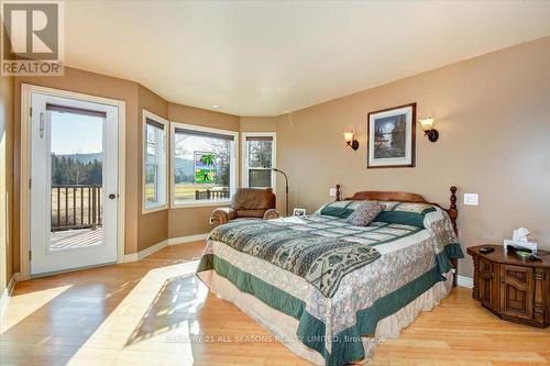 52 Nicklaus Dr, Bancroft, ON - Indoor Photo Showing Bedroom