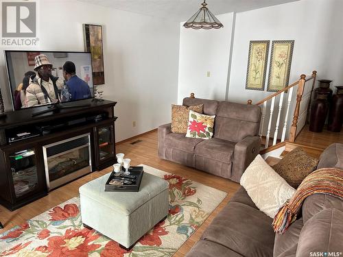 29 Lake Avenue, Martinsons Beach, SK - Indoor Photo Showing Living Room With Fireplace