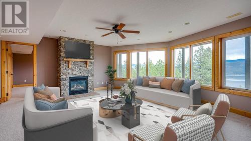 464 Mountain Drive, Vernon, BC - Indoor Photo Showing Living Room With Fireplace