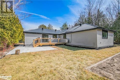 35 Chippewa Crescent, Tiny, ON - Outdoor With Deck Patio Veranda With Exterior