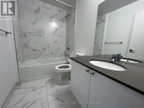 307 - 1480 Bayly Street, Pickering, ON - Indoor Photo Showing Bathroom