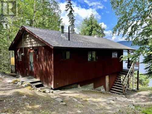 7591 S Canim Lake Road, Canim Lake, BC - Outdoor