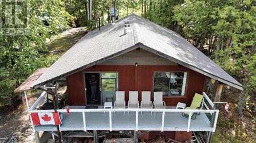 7591 S Canim Lake Road, Canim Lake, BC - Outdoor