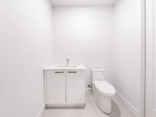 Salle d'eau - 203-200 Rue St-Paul, Saint-Jean-Sur-Richelieu, QC - Indoor Photo Showing Bathroom