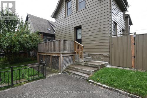 133 Fennell Ave E, Hamilton, ON - Outdoor With Exterior