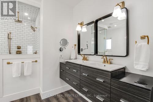 340 Wardell Street, Tay, ON - Indoor Photo Showing Bathroom