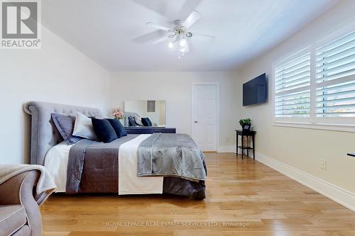 3074 Scotscraig Cres, Oakville, ON - Indoor Photo Showing Bedroom