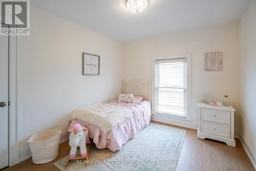 318 Clarence Street, Port Colborne, ON - Indoor Photo Showing Bedroom
