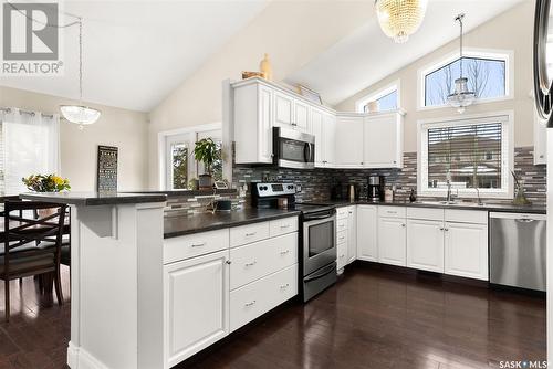 11 Emerald Creek Drive, White City, SK - Indoor Photo Showing Kitchen With Upgraded Kitchen