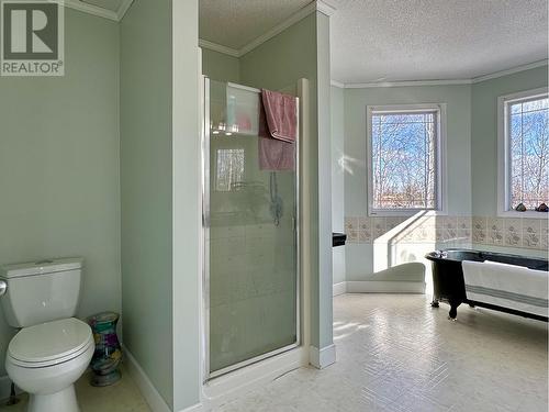 5308 51 Street, Fort Nelson, BC - Indoor Photo Showing Bathroom