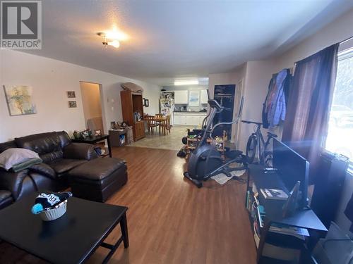 3911 Paquette Avenue, Terrace, BC - Indoor Photo Showing Living Room