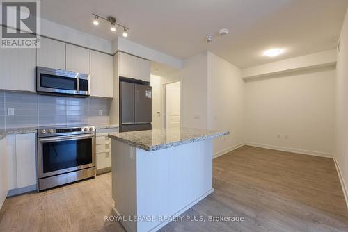 610 - 4699 Glen Erin Drive, Mississauga, ON - Indoor Photo Showing Kitchen With Upgraded Kitchen