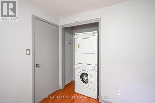 35 Prince Paul Crescent, St. Catharines, ON - Indoor Photo Showing Laundry Room
