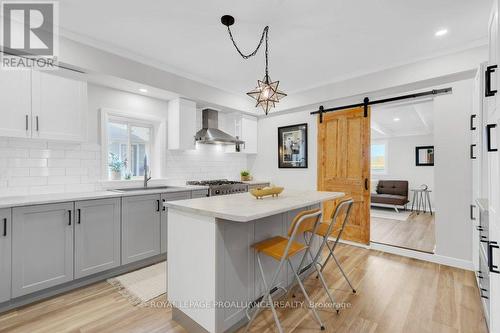 432 Main Street, Prince Edward County, ON - Indoor Photo Showing Kitchen With Upgraded Kitchen