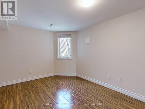 20 Kevi Crescent, Richmond Hill, ON - Indoor Photo Showing Other Room