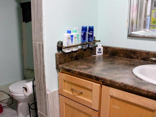 43 Stevens Avenue, Marathon, ON - Indoor Photo Showing Bathroom