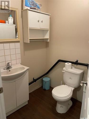 209 Pine Street, Chitek Lake, SK - Indoor Photo Showing Bathroom