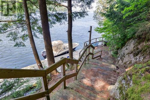 #R48 -2 Beacon Island, Muskoka Lakes, ON 