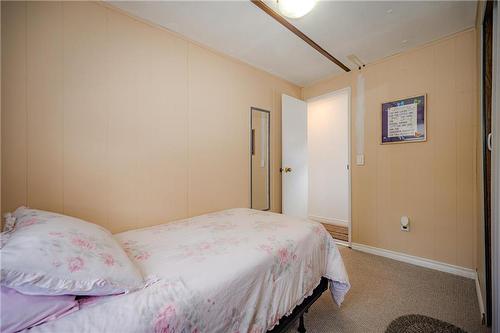 16 Shay Crescent, Winnipeg, MB - Indoor Photo Showing Bedroom