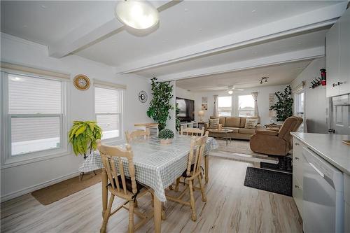 16 Shay Crescent, Winnipeg, MB - Indoor Photo Showing Dining Room