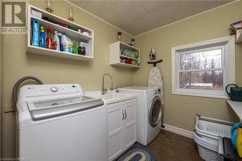718163 6 Highway, Georgian Bluffs, ON - Indoor Photo Showing Laundry Room