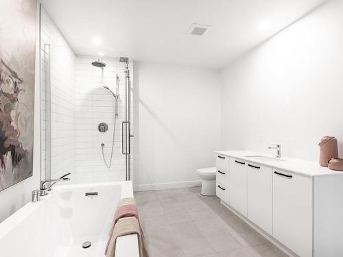 Bathroom - 202-200 Rue St-Paul, Saint-Jean-Sur-Richelieu, QC - Indoor Photo Showing Bathroom