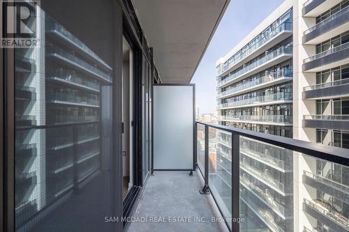 1016 - 1 Jarvis Street, Hamilton, ON - Outdoor With Balcony With Exterior