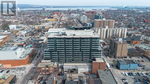 904 - 1 Jarvis Street, Hamilton, ON - Outdoor With View