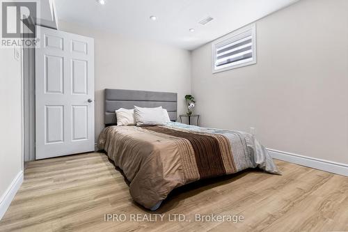 3256 Dominion Rd, Fort Erie, ON - Indoor Photo Showing Bedroom