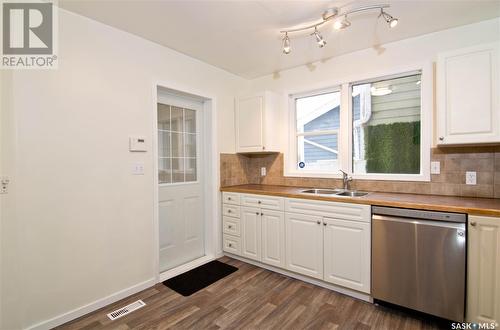 2058 Robinson Street, Regina, SK - Indoor Photo Showing Kitchen With Double Sink