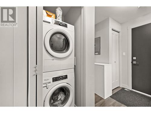 3638 Mission Springs Drive Unit# 505, Kelowna, BC - Indoor Photo Showing Laundry Room