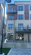 TH21 - 4005 HICKORY DRIVE  Mississauga, ON L4W 1L1